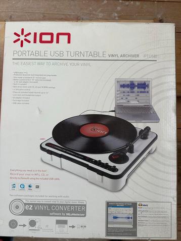 ION Platenspeler - Verkleurd, Werkt Nog! beschikbaar voor biedingen