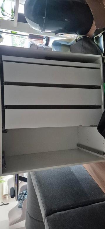 Ikea PAX kast beschadigd GRATIS!