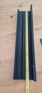 Mosslanda plank 55cm zwart, Huis en Inrichting, Woonaccessoires | Wandplanken en Boekenplanken, Ophalen of Verzenden, Zo goed als nieuw