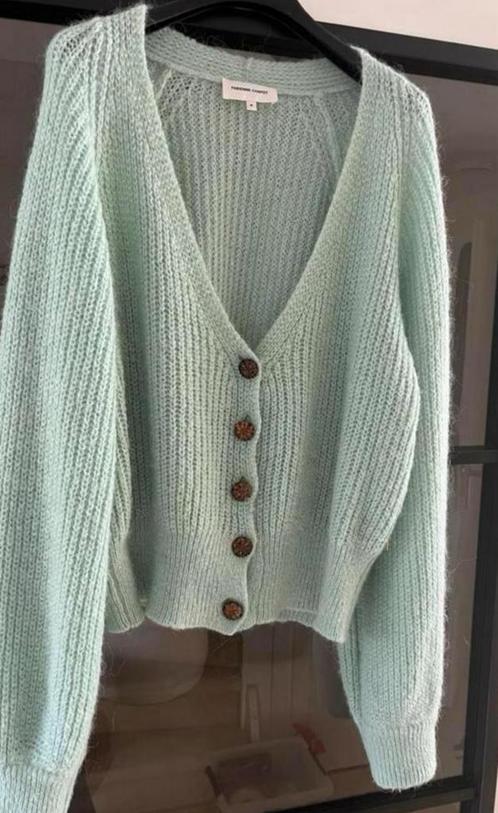 FABIENNE CHAPOT Z.G.A.N. mintkleurig vest mtM, Kleding | Dames, Truien en Vesten, Zo goed als nieuw, Maat 38/40 (M), Groen, Ophalen of Verzenden