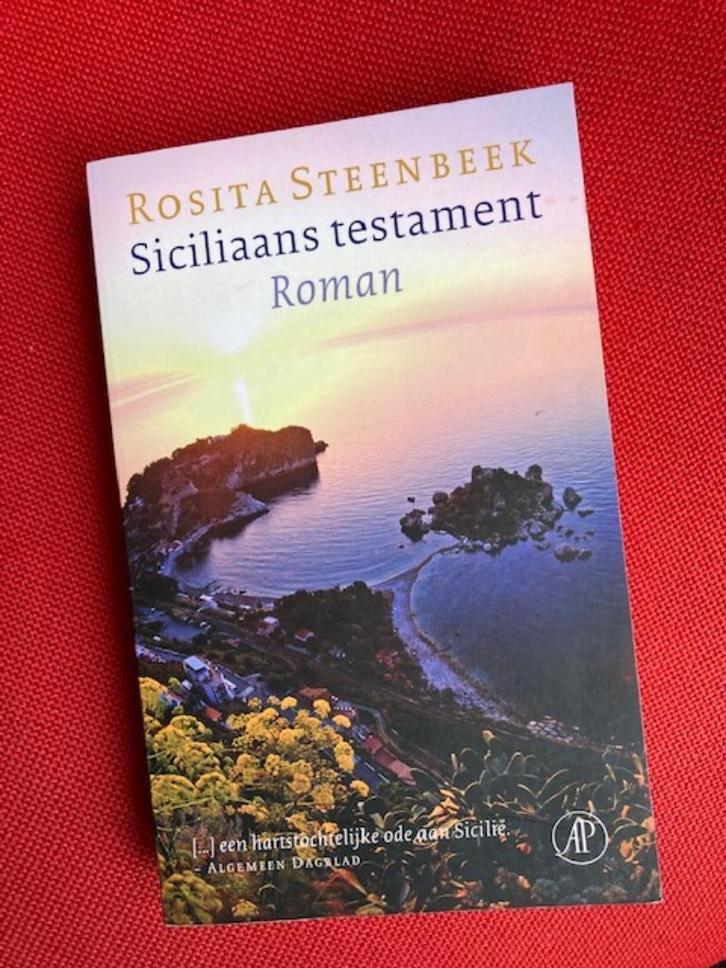 Siciliaans testament - rosita steenbeek, Boeken, Romans, Gelezen, Nederland, Ophalen of Verzenden