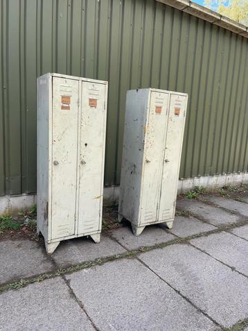 Vintage lockers  beschikbaar voor biedingen