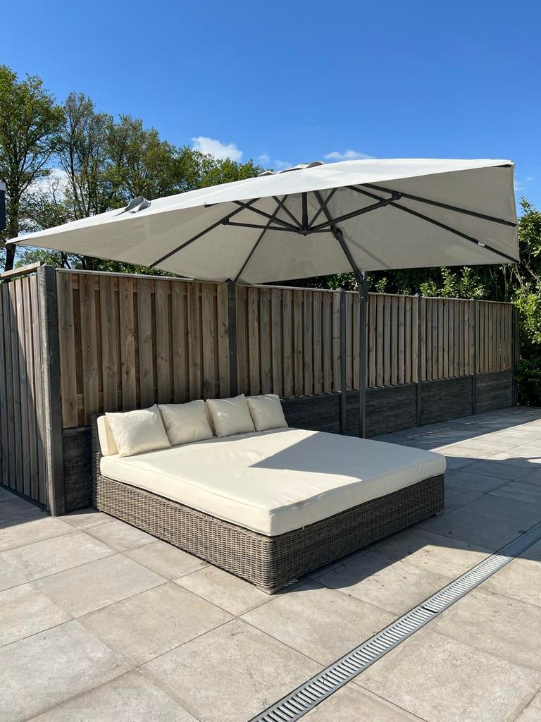 Loungebed 220x200 - Wit, Zwart, Grijs  Nieuw!! Afhaal Venlo, Tuin en Terras, Ligbedden, Ophalen of Verzenden, Nieuw, Rotan