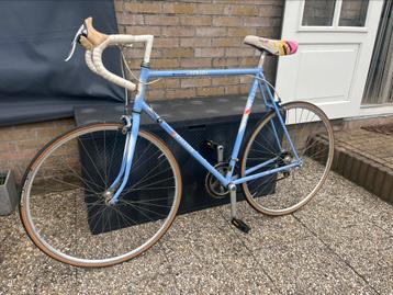Raleigh A350 Ensemble Racefiets beschikbaar voor biedingen