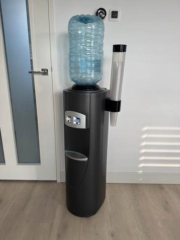 Donkergrijze oasis watercooler/waterkoeler (zgan) beschikbaar voor biedingen