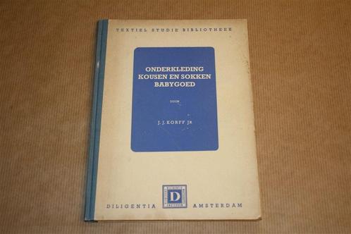 Onderkleding, kousen en sokken, babygoed - 1948 !!, Boeken, Hobby en Vrije tijd, Gelezen, Ophalen of Verzenden