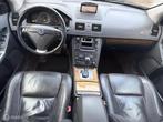 Volvo XC90 2.5 T Momentum LEER / XENON / TREKHAAK, Auto's, Volvo, Gebruikt, 1991 kg, Leder, Bedrijf