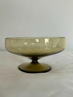 Retro glazen schaal met groenige gloed – 17,5 cm diameter, Ophalen of Verzenden