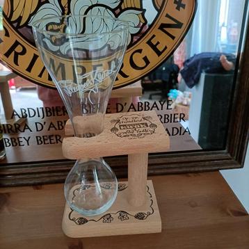 Pauwel Kwak bier glas Koetsiers glas houten standaard beschikbaar voor biedingen