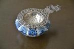 Antiek Delfts blauw theebakje met Zilveren zeefje (gemerkt), Ophalen of Verzenden, Zilver