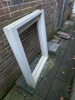 Houten raamkozijn - nooit gebruikt!, Doe-het-zelf en Verbouw, Kozijnen en Schuifpuien, Raamkozijn, Zo goed als nieuw, 75 tot 150 cm