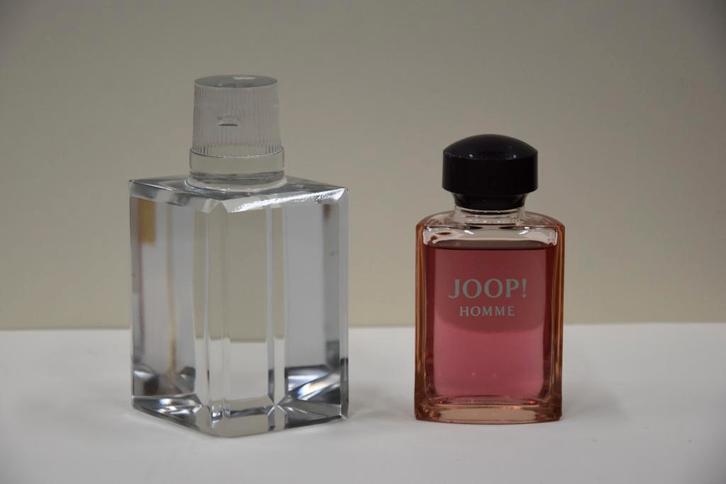 Display factice parfumfles massief Lalique kristal, Verzamelen, Parfumverzamelingen, Zo goed als nieuw, Overige typen, Ophalen of Verzenden