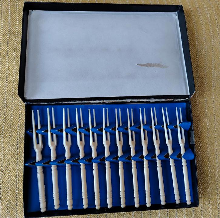 Vintage Prikkers in Originele Doos, Antiek en Kunst, Antiek | Bestek, Ophalen of Verzenden