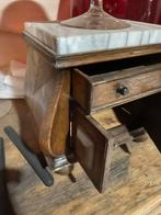 Meesterwerk Miniatuur Kastje met Marmeren Blad, Ophalen