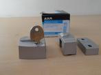 AXA Oplegslot 3015 met Opbouw sluitkom voor Deuren/Ramen, Doe-het-zelf en Verbouw, Hang- en Sluitwerk, Ophalen, Nieuw, Overige materialen