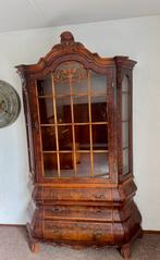 Bombe vitrine / kabinetkast, Huis en Inrichting, Kasten | Vitrinekasten, Ophalen, 100 tot 150 cm, 200 cm of meer, Zo goed als nieuw