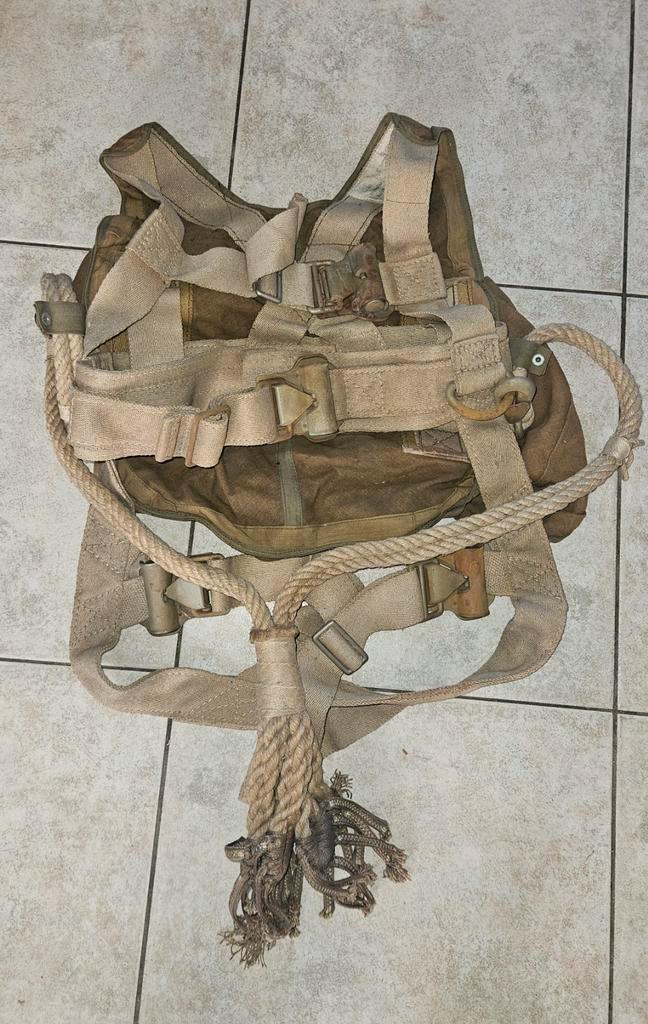 Fallschirmjäger RZ-20 Parachute harnas, Verzamelen, Militaria | Tweede Wereldoorlog, Luchtmacht, Overige typen, Duitsland, Ophalen of Verzenden