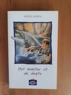 Het monster uit de diepte, Gelezen, Patrick Lagrou, Ophalen of Verzenden, Fictie