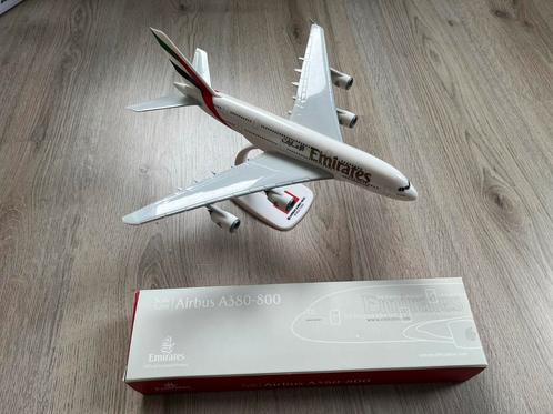 Emirates Airbus A380 Vliegtuig Schaalmodel 1:250, Hobby en Vrije tijd, Modelbouw | Vliegtuigen en Helikopters, Zo goed als nieuw