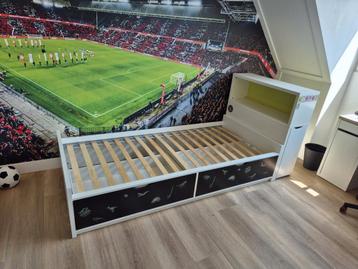Ikea Flaxa bed 90x200 inclusief kast beschikbaar voor biedingen