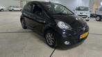 Toyota Aygo 1.0-12V Dynamic Navigator AUTOMAAT! NIEUWE APK!, Euro 5, Gebruikt, 4 stoelen, Origineel Nederlands