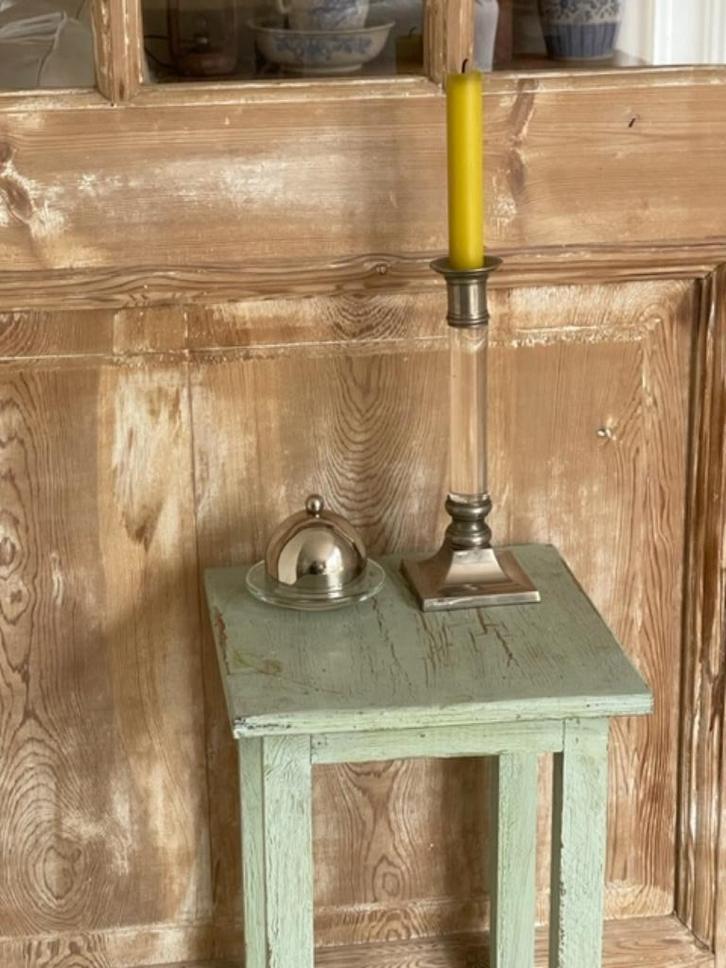 Oude smaakvolle langwerpige kandelaar met glas. Verzilverd, Huis en Inrichting, Woonaccessoires | Kandelaars en Kaarsen, Zo goed als nieuw