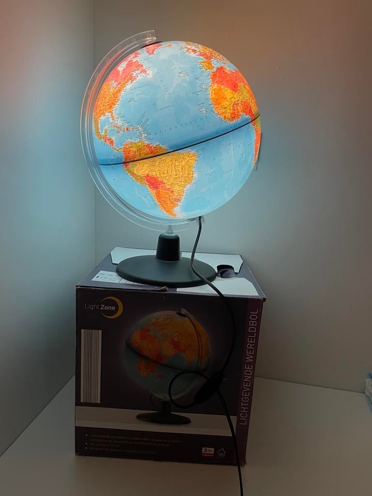 Geberit Option - Spiegel met LED-verlichting, diameter 90 cm 502.799.00.1