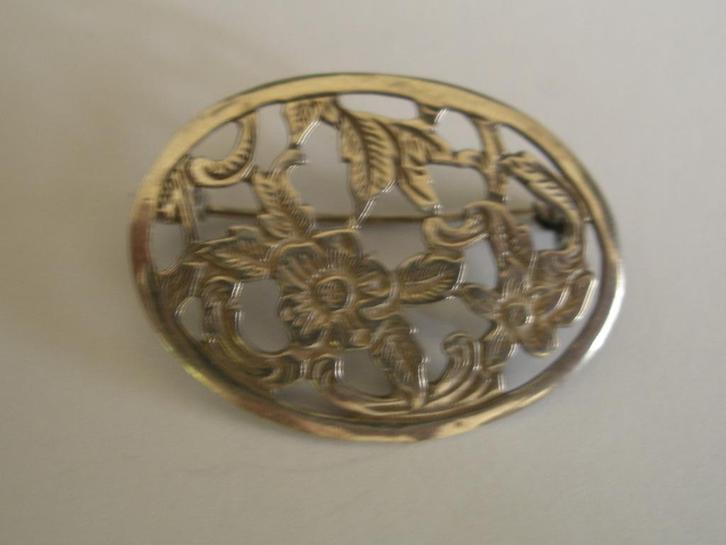 Een mooie Oude Antieke Zilveren Broche met Bloemen, Sieraden, Tassen en Uiterlijk, Antieke sieraden, Broche, Zilver, Verzenden