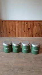 EMAILLE RESEDA GROENE KRUIDENBUSJES MET GOUDEN BIES., Antiek en Kunst, Ophalen of Verzenden