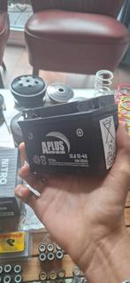 2x scooter accu, Motoren, Ophalen of Verzenden