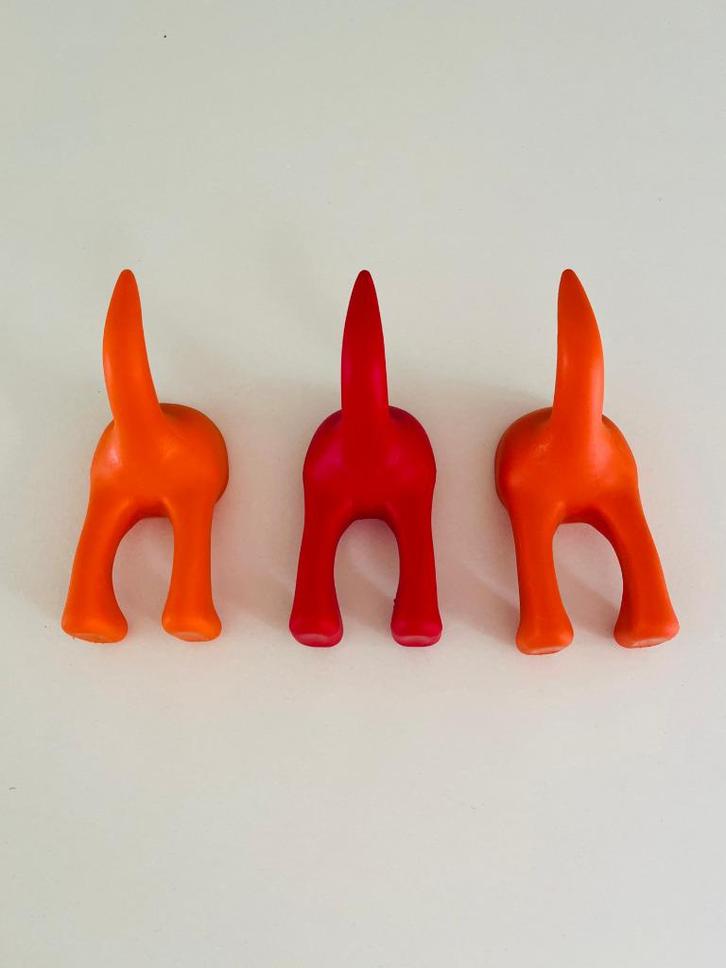 Design wandhaakjes Bästis Ikea, Huis en Inrichting, Woonaccessoires | Kapstokken, Gebruikt, Wandhaken, Minder dan 100 cm, Kunststof