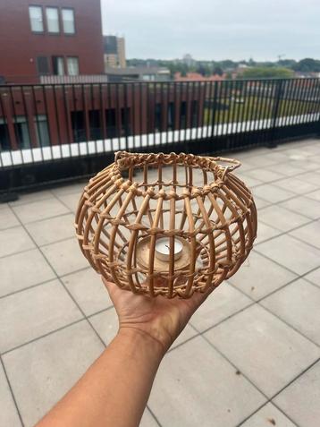 Rotan Windlicht / Lantaarn beschikbaar voor biedingen