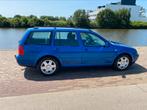 Volkswagen Bora 1.8 Variant 20V 150PK AUTOMAAT 2001 Blauw, Auto's, Volkswagen, 65 €/maand, 4 cilinders, Blauw, Stationwagon
