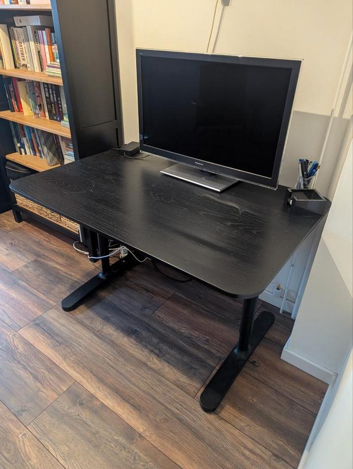 Bureau Bekant Ikea, Huis en Inrichting, Bureaus, Gebruikt, Bureau, In hoogte verstelbaar, Ophalen