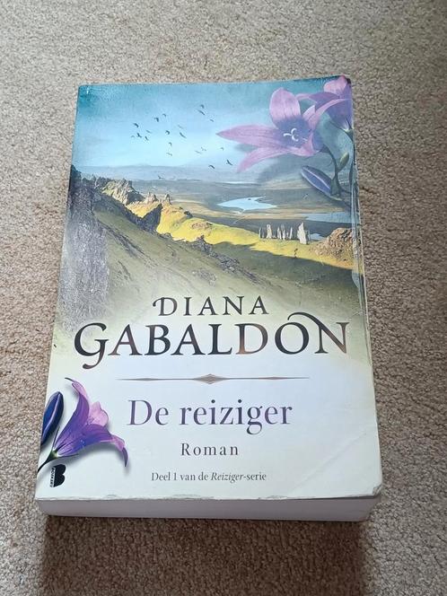 Diana Gabaldon - De reiziger, Boeken, Literatuur, Gelezen, Nederland, Ophalen of Verzenden