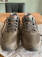 Skechers Waterproof Schoenen, Ophalen, Bruin, Zo goed als nieuw, Wandelschoenen of Bergschoenen