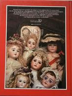 Poppen uit alle windstreken - Handboek voor verzamelaars, Ophalen of Verzenden, Zo goed als nieuw, Catalogus