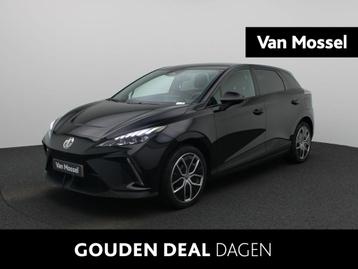 MG MG4 64 kWh Luxury | Navigtie | Achteruitrijcamera | Cruis beschikbaar voor biedingen