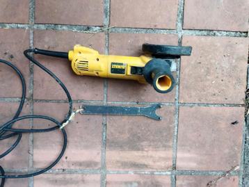 DeWalt Haakse Slijper D28113 - type 3 - 900w beschikbaar voor biedingen
