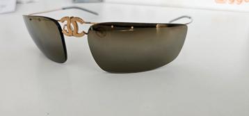 Chanel 4032 Vintage Zonnebril – Goudkleurig, Metalen Frame beschikbaar voor biedingen