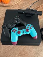 PlayStation 4 + 2 Controllers + 7 Games + Camera V2, Met 2 controllers, Ophalen of Verzenden, Original, 500 GB