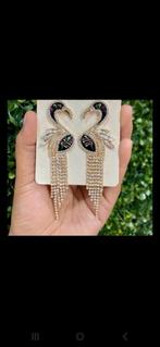 Oorbellen per paar, Sieraden, Tassen en Uiterlijk, Oorbellen, Ophalen, Nieuw, Overige materialen
