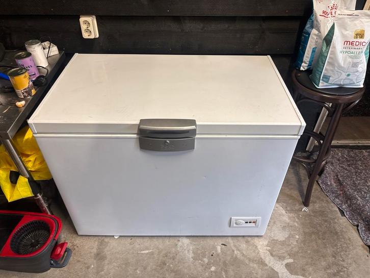Beko Vrieskist - Ruim en Betrouwbaar, Witgoed en Apparatuur, Vriezers en Diepvrieskisten, Gebruikt, Vrijstaand, Vrieskist, Minder dan 85 cm