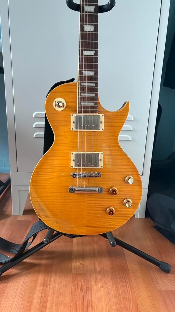 Kirk Hammett Greeny | Vintage V100 Distressed “Lemon Drop”, Muziek en Instrumenten, Snaarinstrumenten | Gitaren | Elektrisch, Nieuw