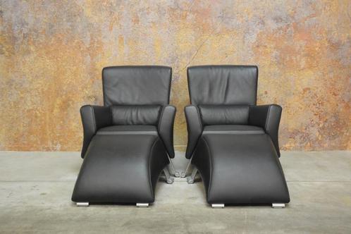 ZGAN zwarte leren Rolf Benz 322 designfauteuils + 1hocker!, Huis en Inrichting, Fauteuils, Zo goed als nieuw, Leer, Metaal, 75 tot 100 cm
