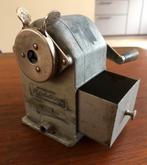 Vintage puntenslijper: Caran d'Ache No.455, Ophalen of Verzenden