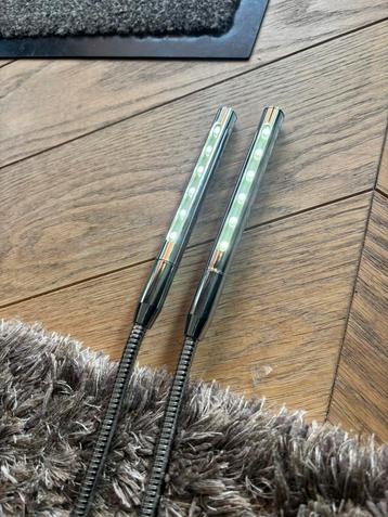 Set van 2 LED bedlampjes beschikbaar voor biedingen