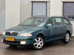 Skoda Octavia 1.6 Combi FSI 115pk Navi Clima Cruise PDC APK!, Auto's, Skoda, Voorwielaandrijving, 4 cilinders, Origineel Nederlands