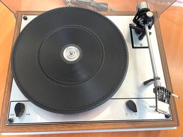 Thorens TD 165 met Ortofon F15S element beschikbaar voor biedingen