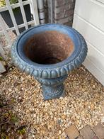 Gietijzeren buiten vaas, Tuin en Terras, Bloempotten, Ophalen of Verzenden, Rond, Metaal, 40 cm of meer